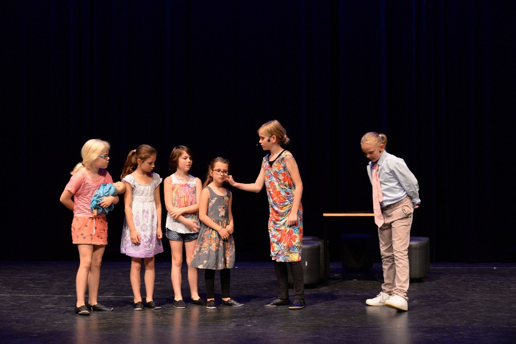 ../Images/Musical Nanny de Vries 149.jpg